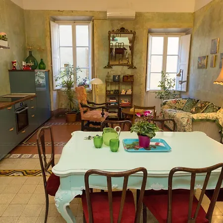 Apartment Domus Picta Roomy *