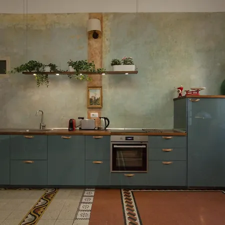 Domus Picta Roomy * Rom